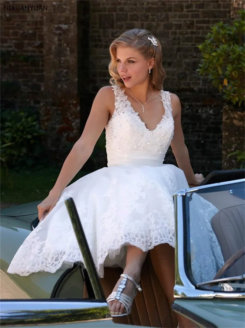 A Line White Lace Short Wedding Dress Beach Wedding Dresses