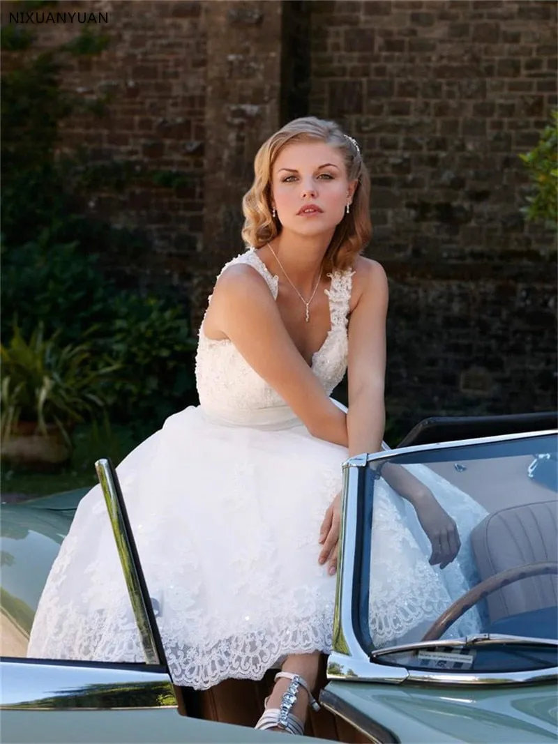 A Line White Lace Short Wedding Dress Beach Wedding Dresses