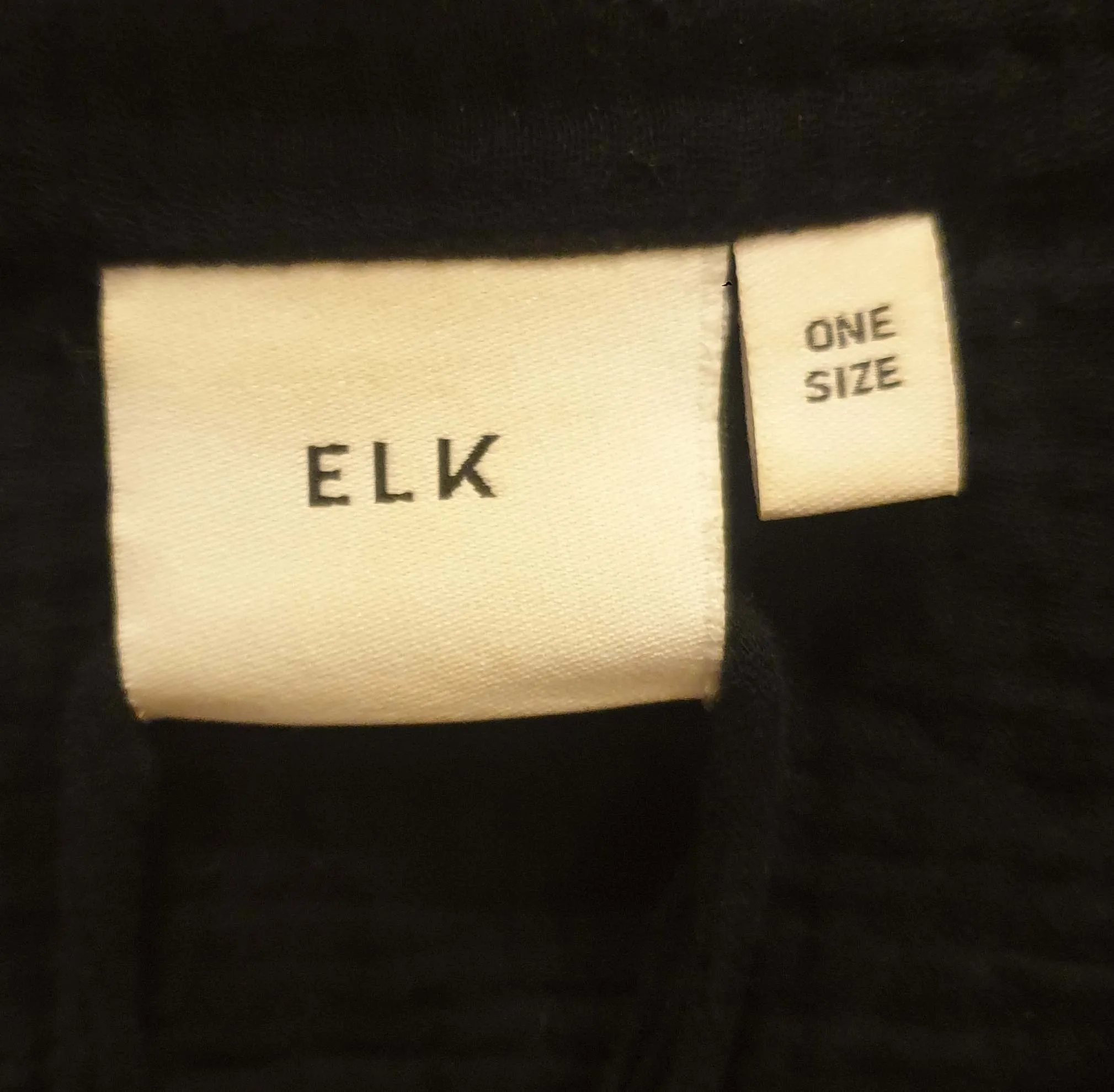 Elk black oversize sleeveless dress - one size, best fits 12-16