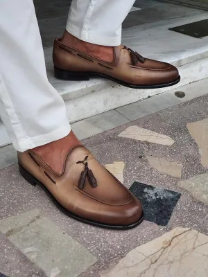 Forenzax Worth Beige Tassel Loafers - Elegant Leather Footwear