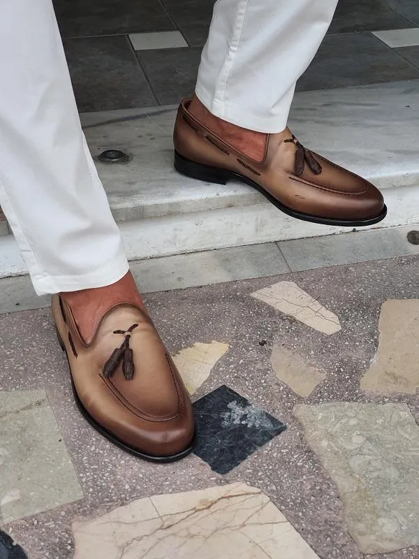 Forenzax Worth Beige Tassel Loafers - Elegant Leather Footwear