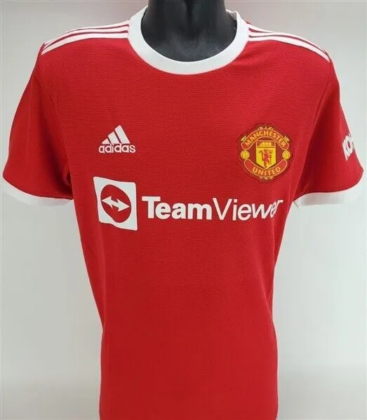 Harry Maguire Signed Manchester United Adidas Soccer Jersey (Beckett) 2019-2023