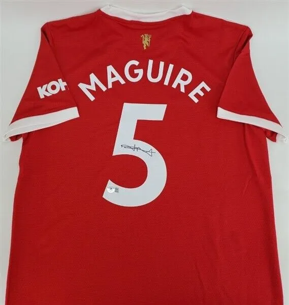 Harry Maguire Signed Manchester United Adidas Soccer Jersey (Beckett) 2019-2023