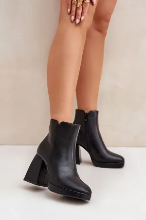Heel boots