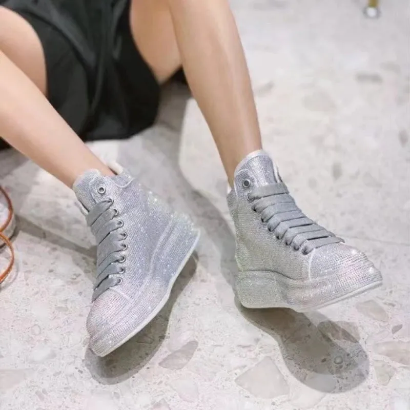 Hot Top Quality Winter Warm Fur Sneakers Sexy Women Skate Shoes New Rhinestone High Top Board Shoes Shiny Women's Casual Shoes