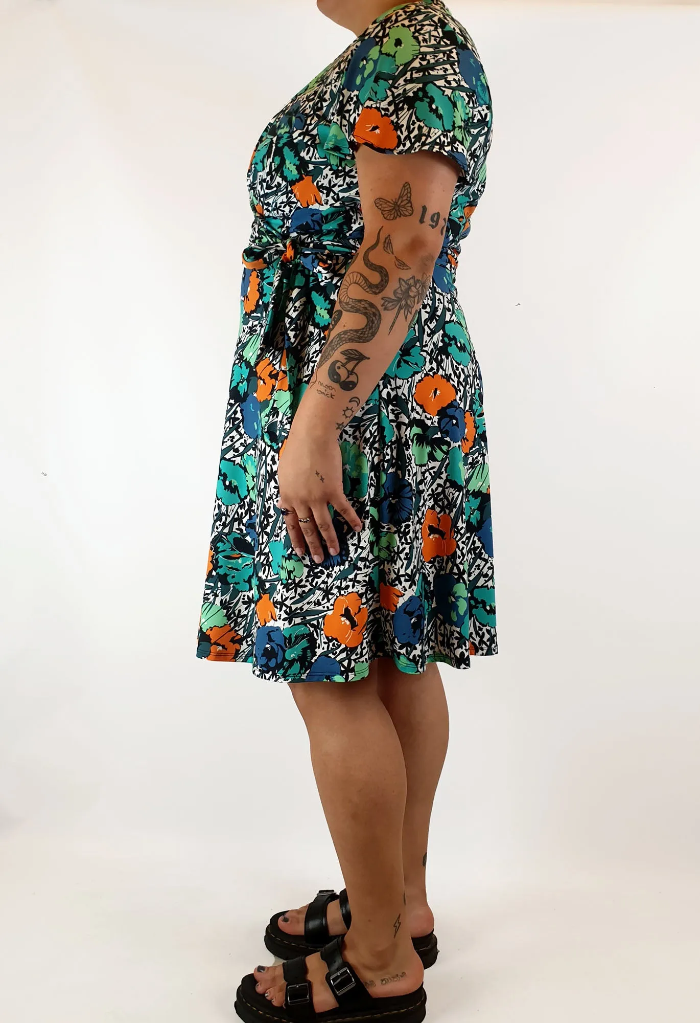 Leona Edminston green-based floral print dress size 16