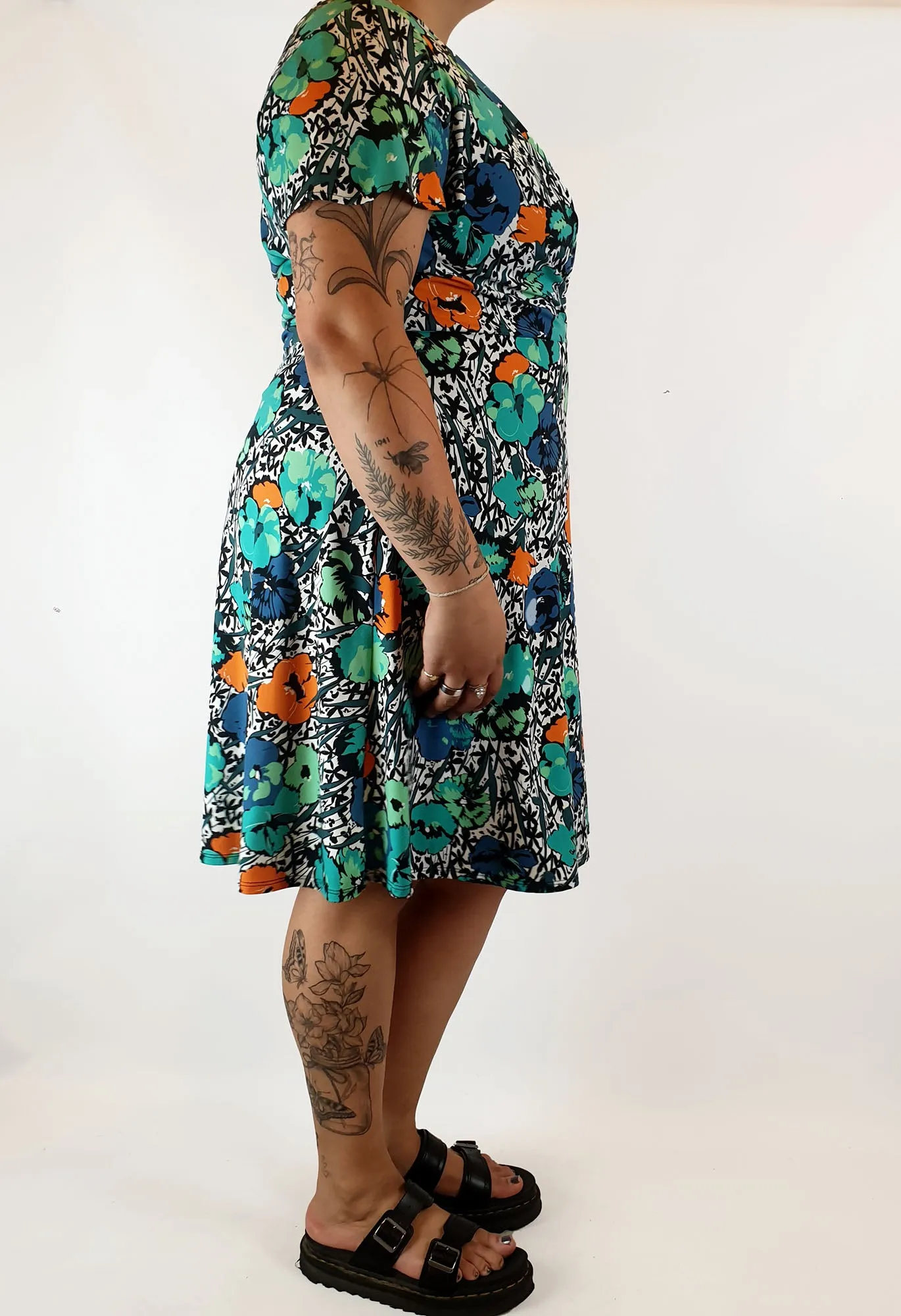 Leona Edminston green-based floral print dress size 16