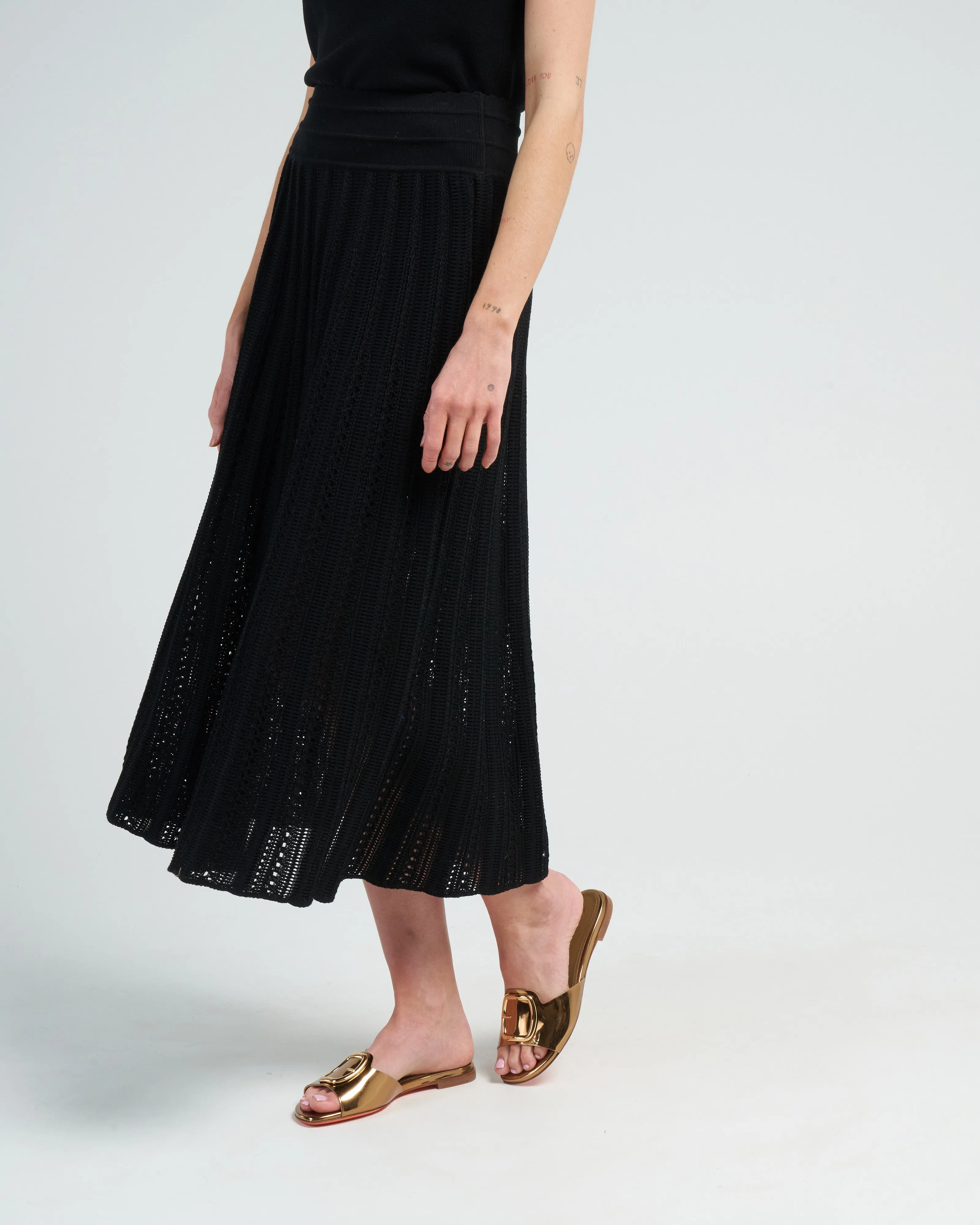 long skirt with macrome stitch - deep black