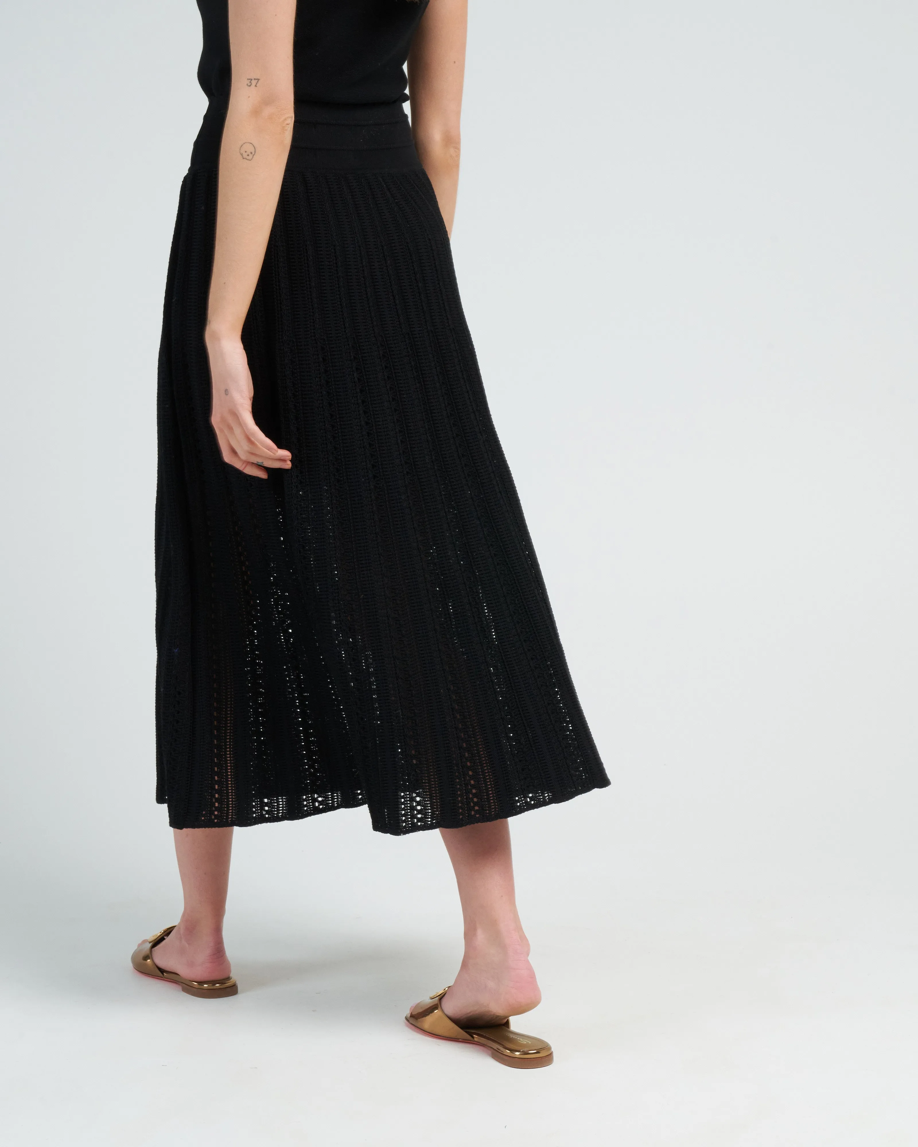long skirt with macrome stitch - deep black