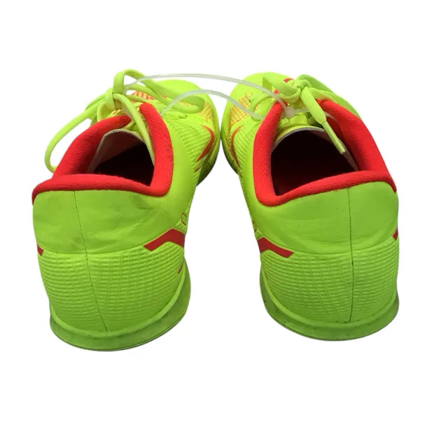 Nike Girl's Yellow Cleats Size 6 Youth