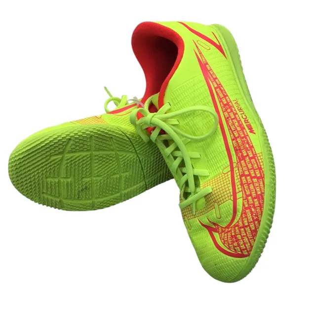 Nike Girl's Yellow Cleats Size 6 Youth
