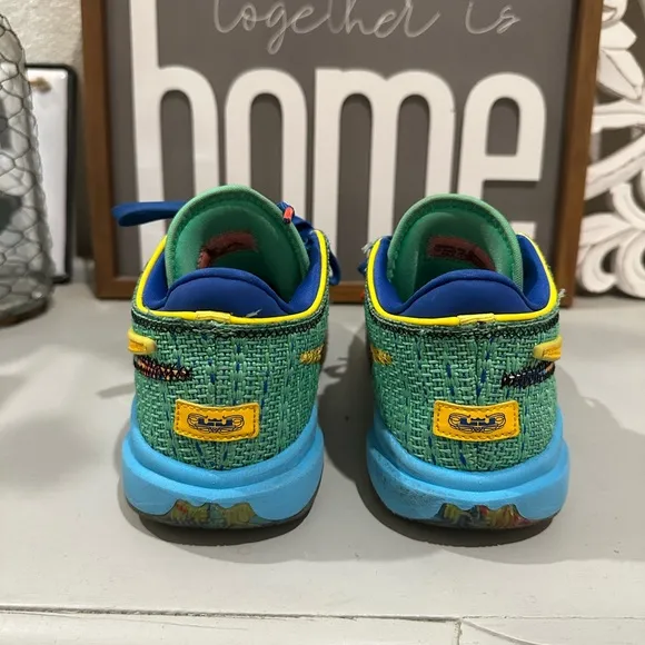 Nike LeBron 20‎ Low Kaleidoscope - DV3021-300