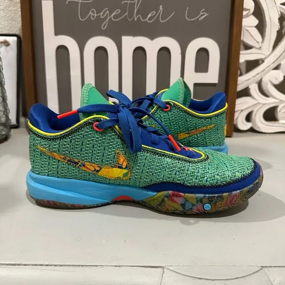 Nike LeBron 20‎ Low Kaleidoscope - DV3021-300