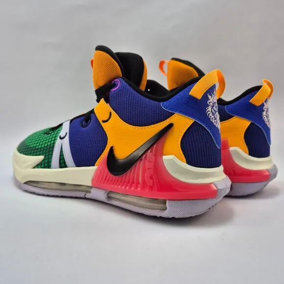 NIKE LeBron Witness VII GS MulticoloredBoys Shoes Size 6.5Y
