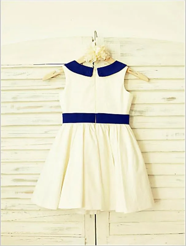 Satin Princess Scoop Sleeveless Flower Girl Dresses Tea Length Dress With Hand-made Flower