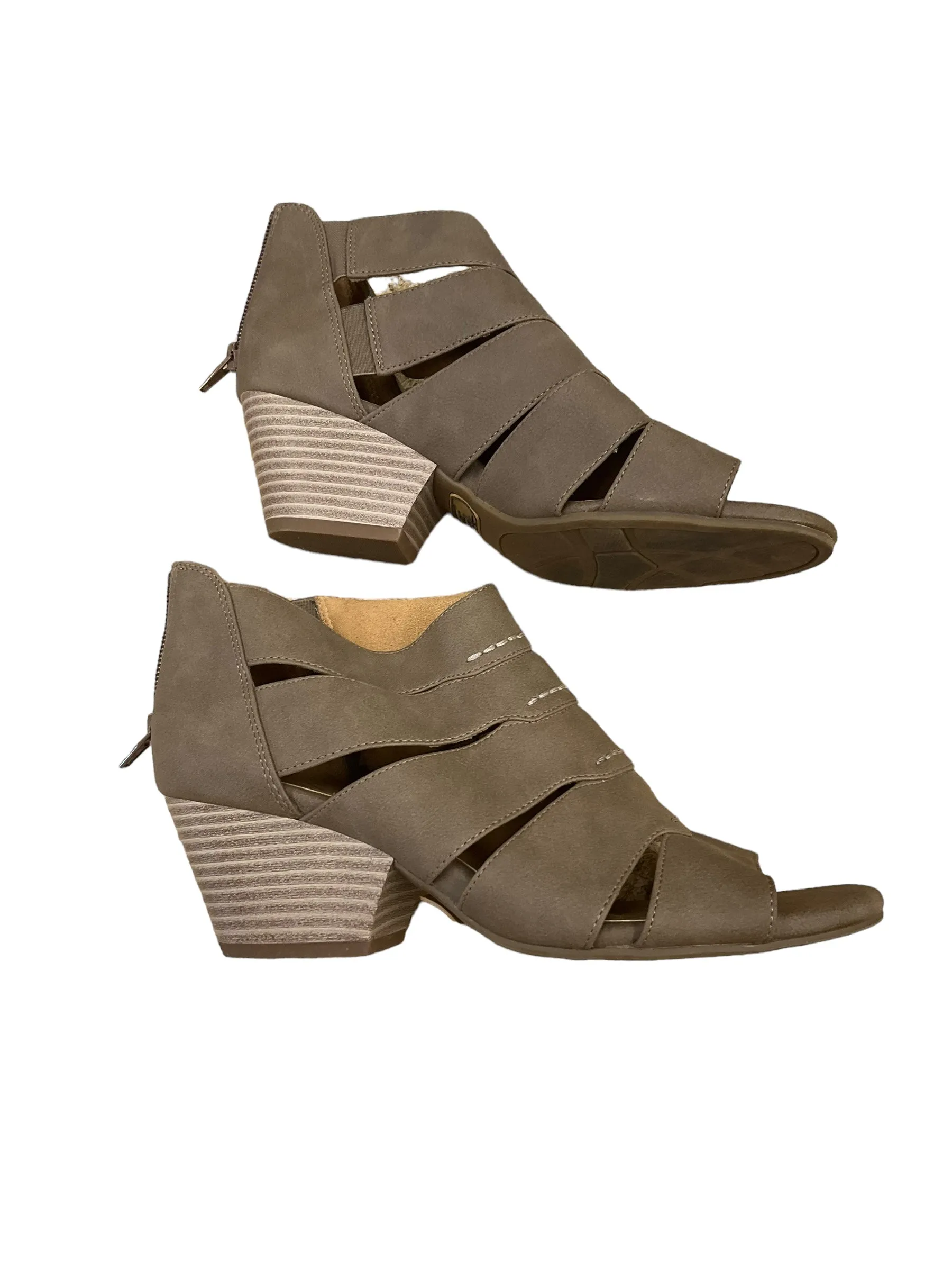 Taupe Sandals Heels Block Natural Soul, Size 7.5