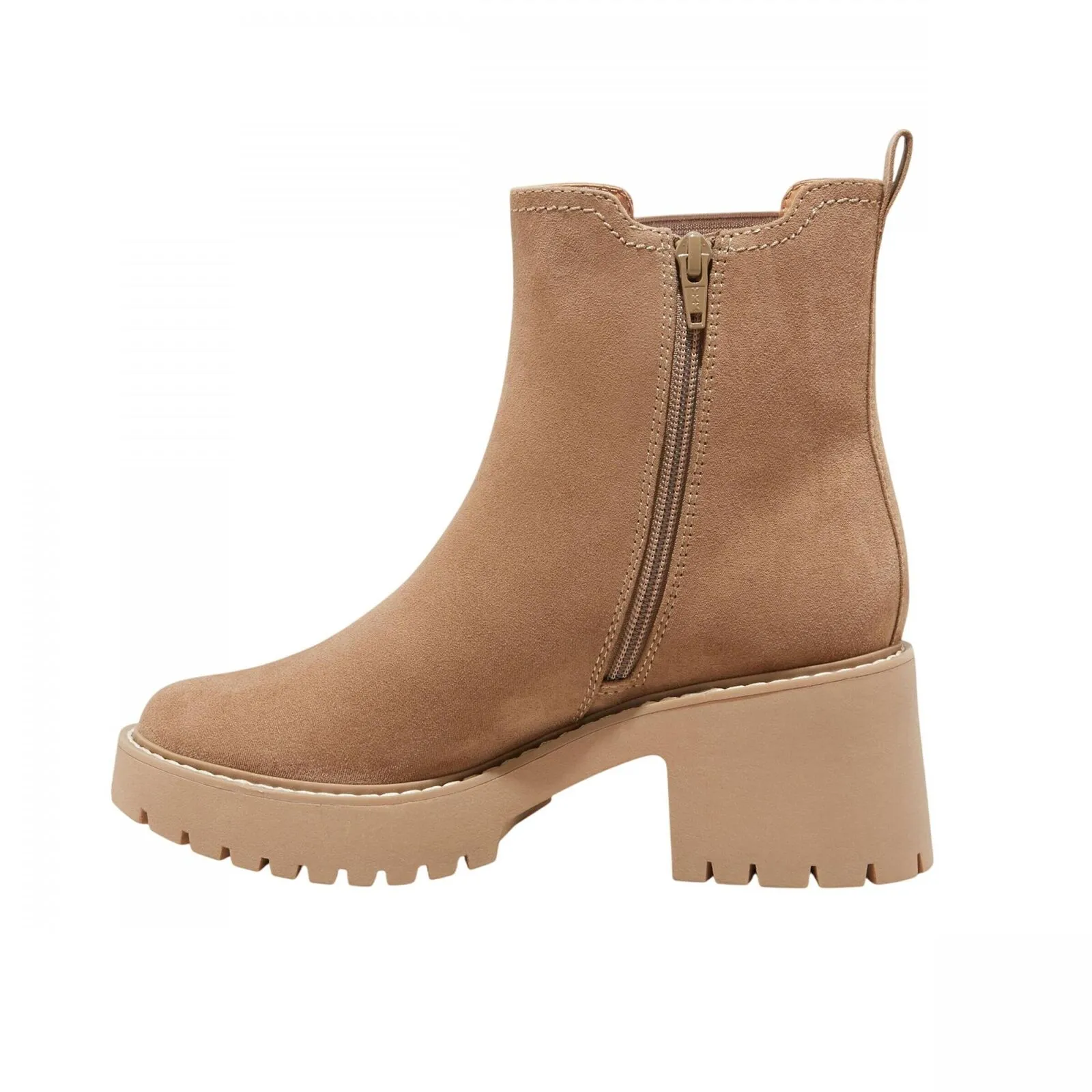 Universal Thread Crispin Chelsea Boots with Memory Foam Insole Tan Brown 11M