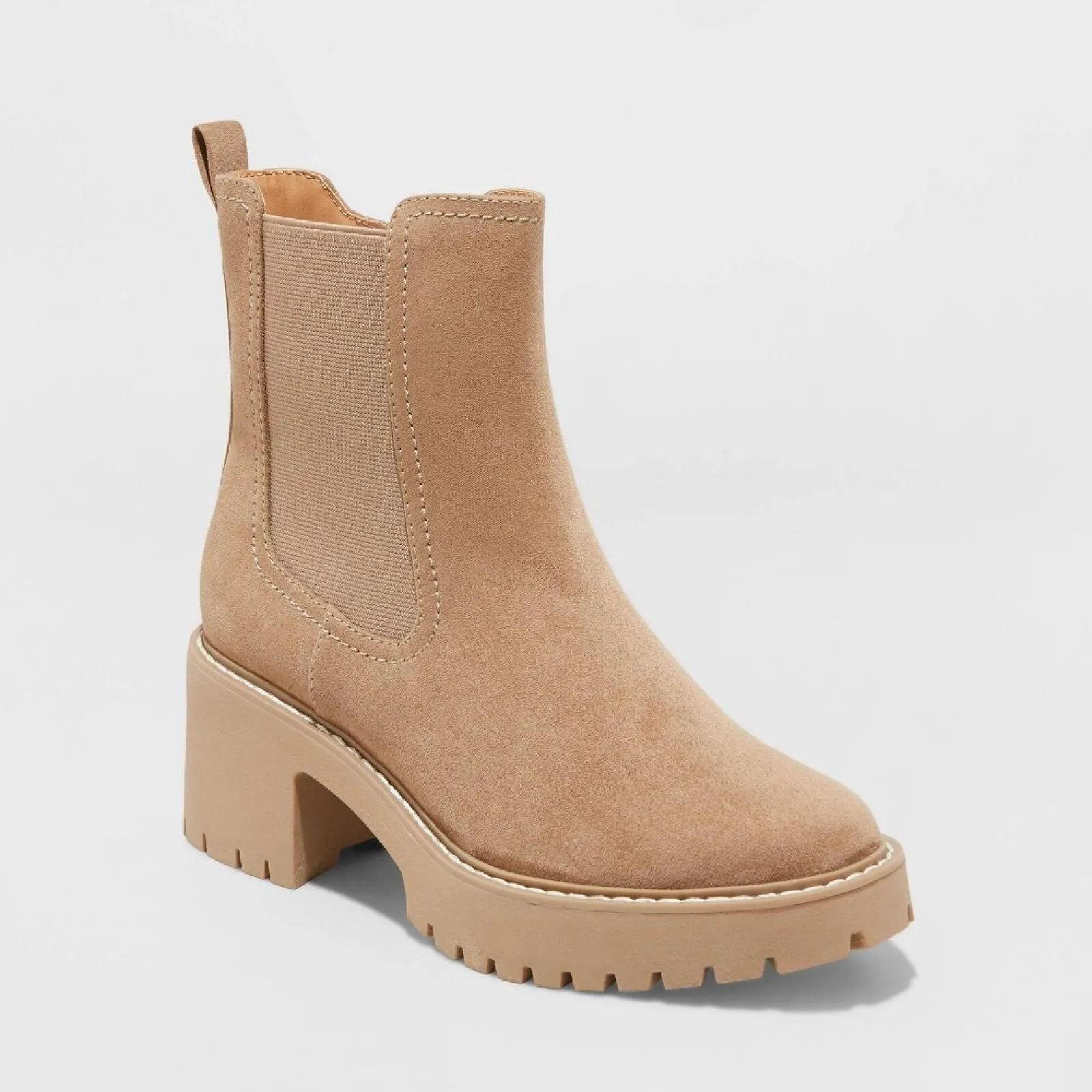 Universal Thread Crispin Chelsea Boots with Memory Foam Insole Tan Brown 8.5M