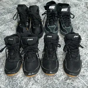 Used Kids Wrestling Shoes (4 pairs)