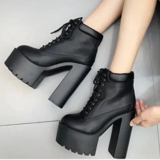 Women's Heeled Boots