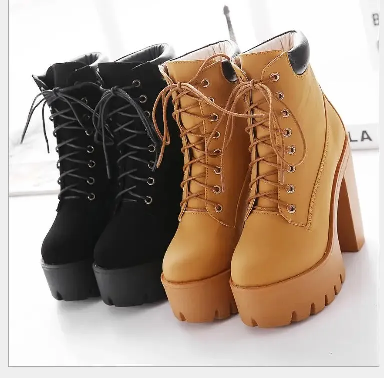 Women's Heeled Boots