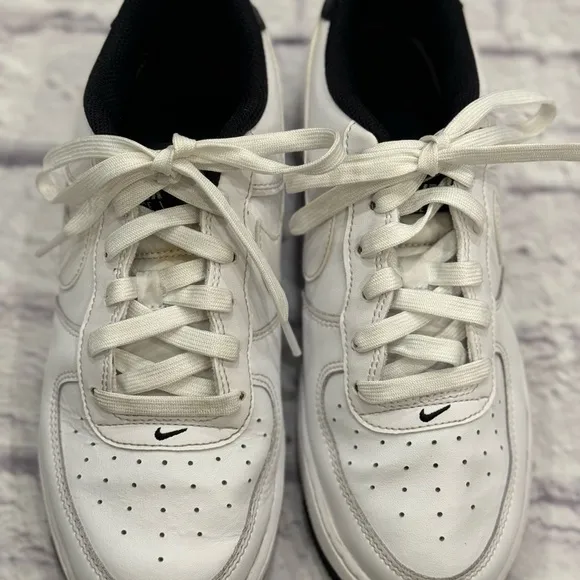 Youth 6 6Y Women’s 7.5 Nike Air Force 1 ESS GS White Black AF1 Shoes Sneakers