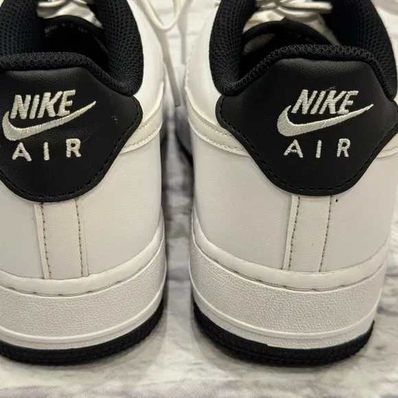 Youth 6 6Y Women’s 7.5 Nike Air Force 1 ESS GS White Black AF1 Shoes Sneakers