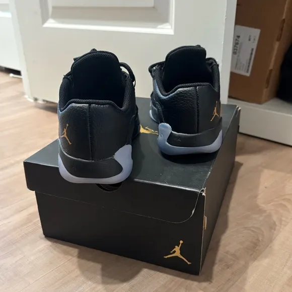 Youth Black Jordan shoes