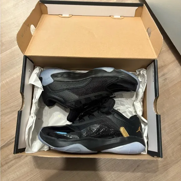 Youth Black Jordan shoes