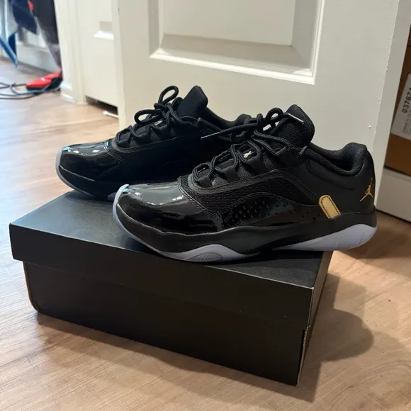 Youth Black Jordan shoes