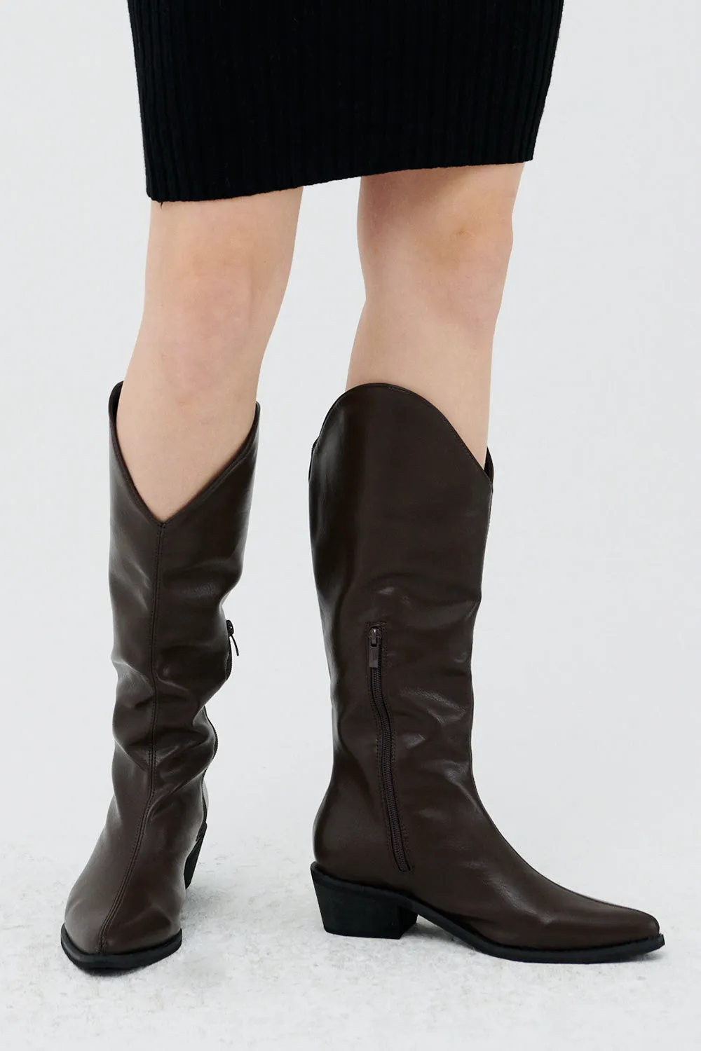 Zei Pleather Western Boots